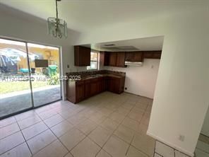 Foto del edificio - 2520 NW 52nd Ave