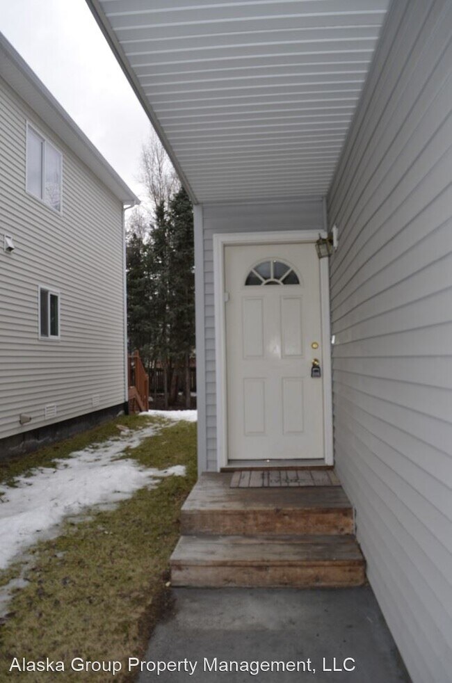 Building Photo - 3 br, 2 bath House - 2924 Red Currant Cir