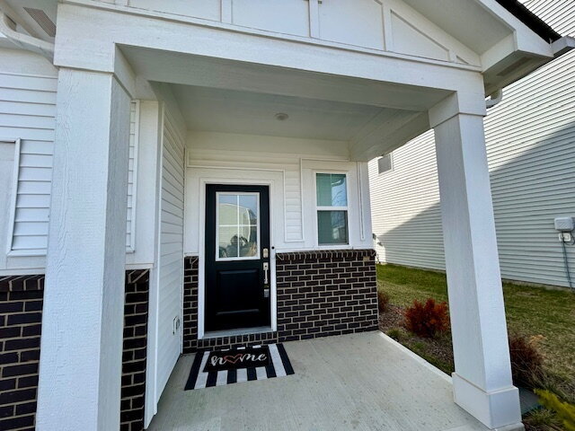 Foto del edificio - Beautiful Newly Built 4 Bed, 2.5 Bath Home - Loudoun Place Neighborhood