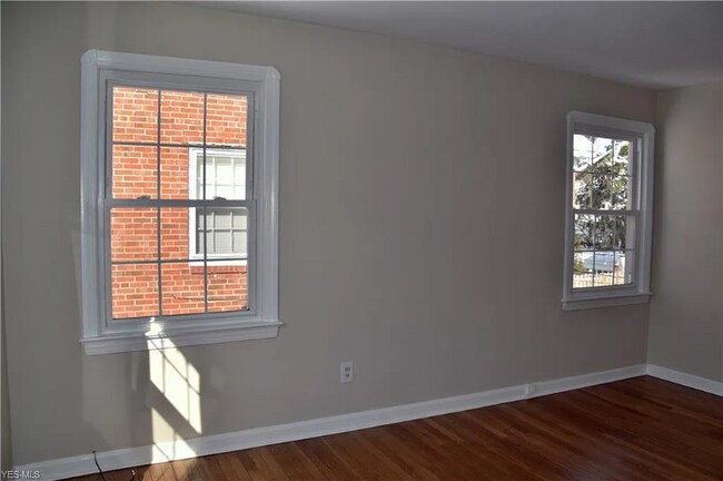 Foto del edificio - 3719 Riedham Rd