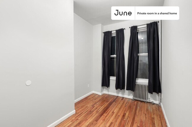 Foto del edificio - Room in Shared 4 bed/2 bath home