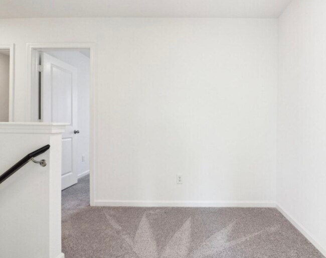 Foto del edificio - 998 Delta Cres