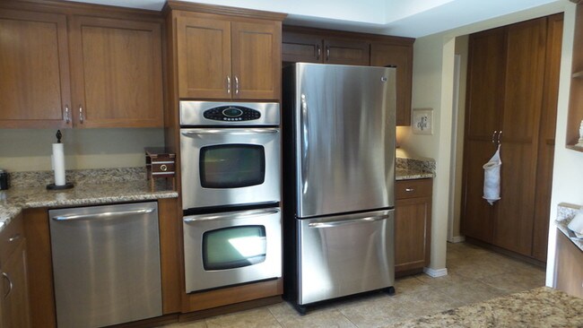 Foto del edificio - 520 144th St S