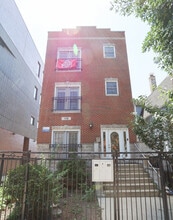 Building Photo - 1119 W Addison St