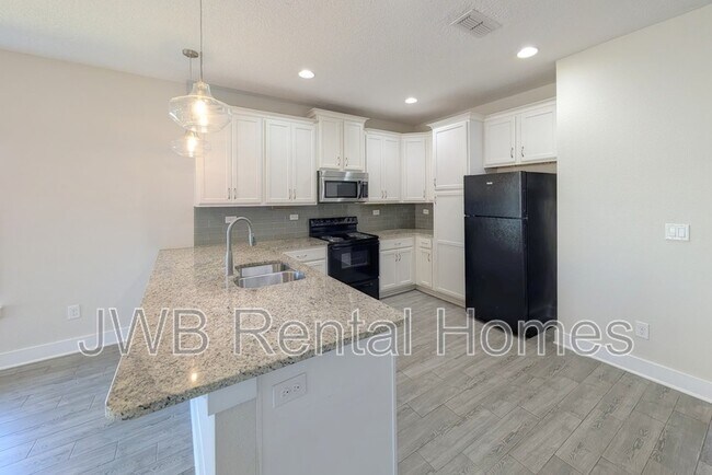Foto del edificio - 811 2nd Ave S