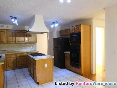 Building Photo - 150 Rushwing Pl