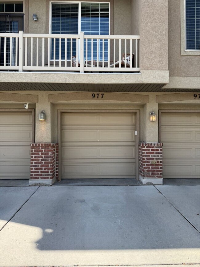 Foto del edificio - 977 Chelsea Ln