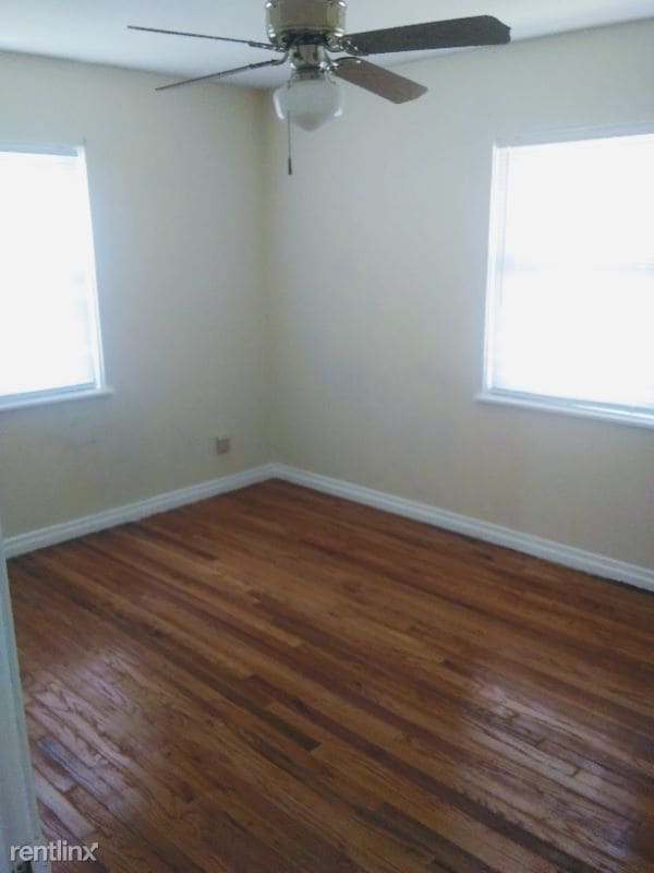 Building Photo - 2 br, 1 bath House - 4425 Cline Rd