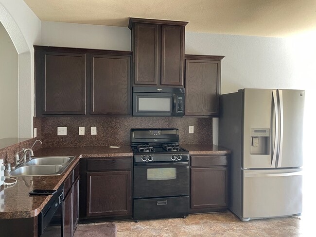 Kitchen 1 - 7880 Galleon Field Ln