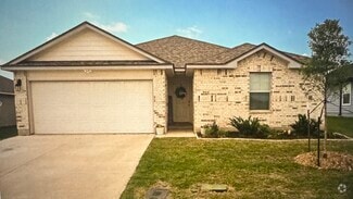 Building Photo - 7121 Guadalupe Rd