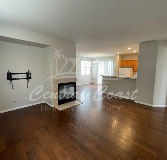 Building Photo - 2235 Nightshade Ln