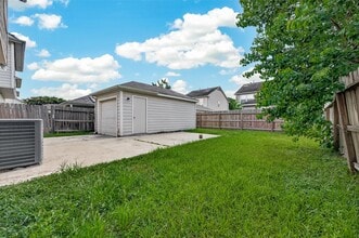 Building Photo - 18915 S Lyford Dr