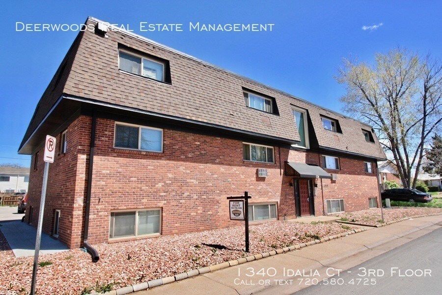 Primary Photo - 1340 Idalia Ct