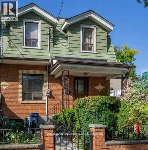 Photo principale - 784 Adelaide St W