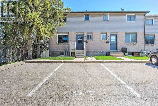 Photo du bâtiment - 490-490 Third St