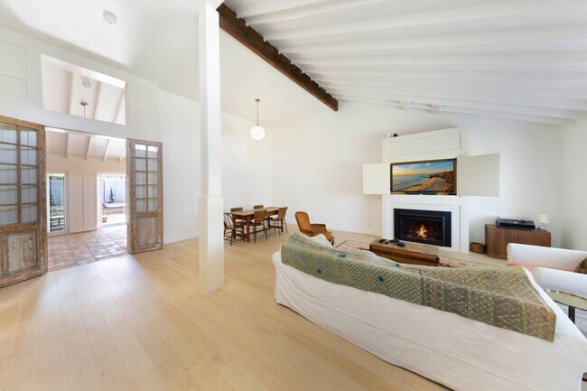 Foto del edificio - Stunning Dana Point Long Term Rental Home