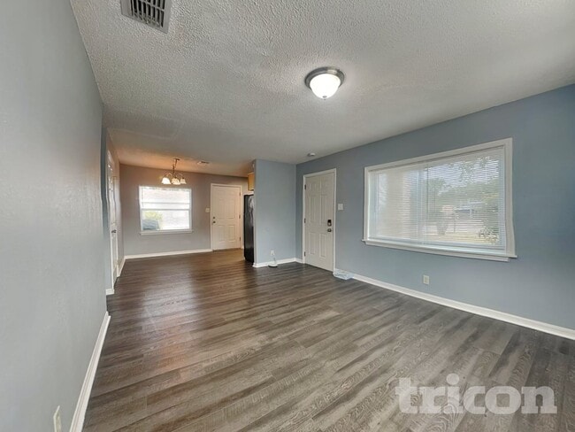 Foto del edificio - 4118 W La Salle St