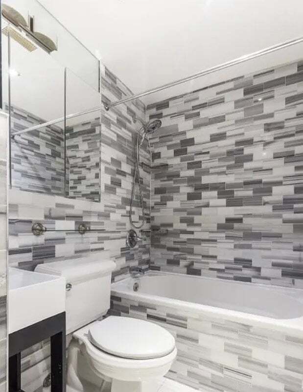Building Photo - 437 W 53rd St