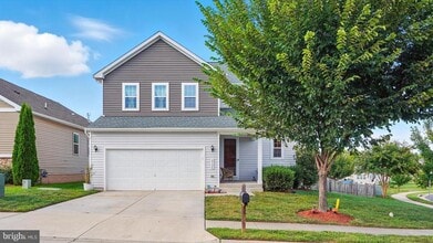 Building Photo - 2156 Chestnut Dr.
