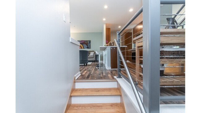 Building Photo - 327 Mill Reserve Dr