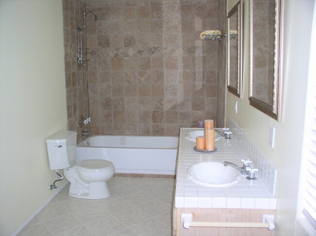 Bathroom with Dual Vanities - 20062 E Frank Ln