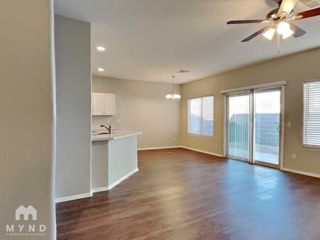 Building Photo - 506 W Gary Way