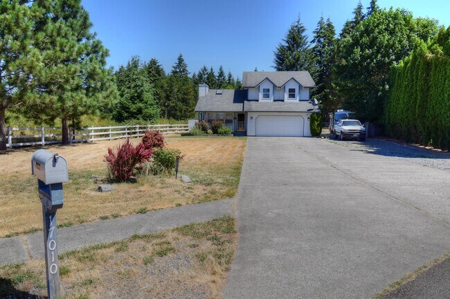 Building Photo - 17010 94th Ln SE