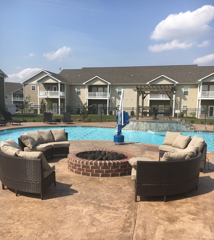 164 Trail Loop Dr, Paducah, KY 42001 Apartments in Paducah, KY