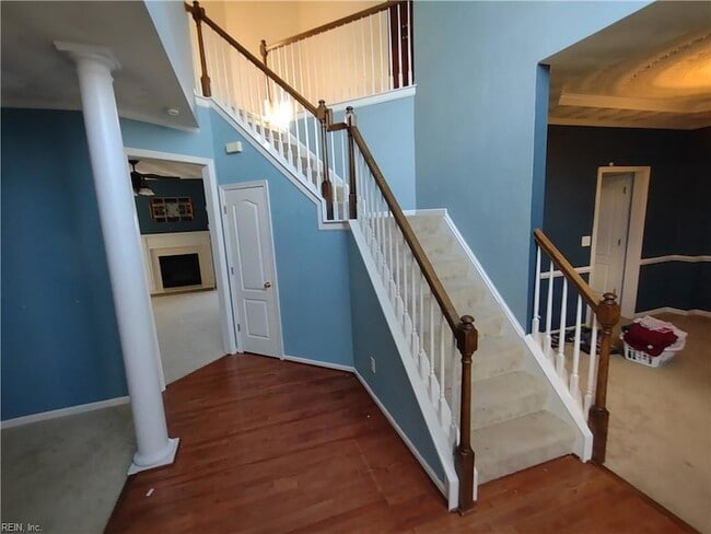 Building Photo - 968 Jenkins Dr