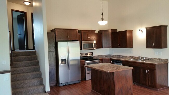 Foto del edificio - Spacious 3-bedroom, 3-bathroom house