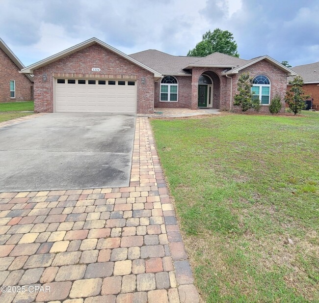Foto del edificio - 1224 Huntington Ridge Rd
