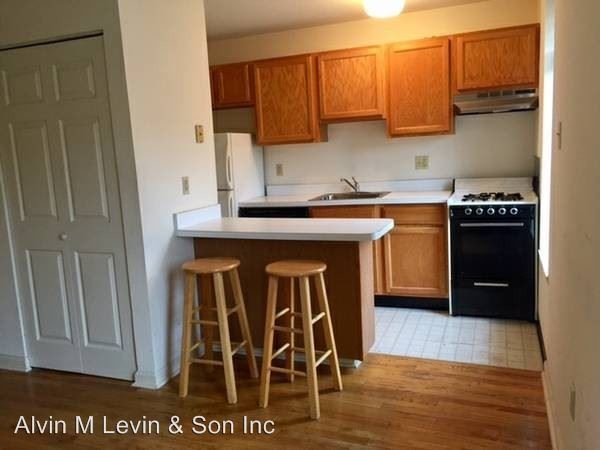 Foto principal - 712 S 11th St