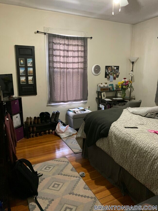 Foto del edificio - 140 Brooks St