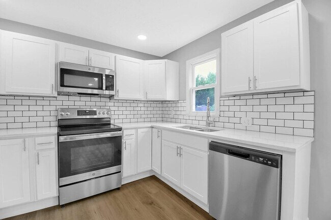 Foto del edificio - 2197 Watkins Rd
