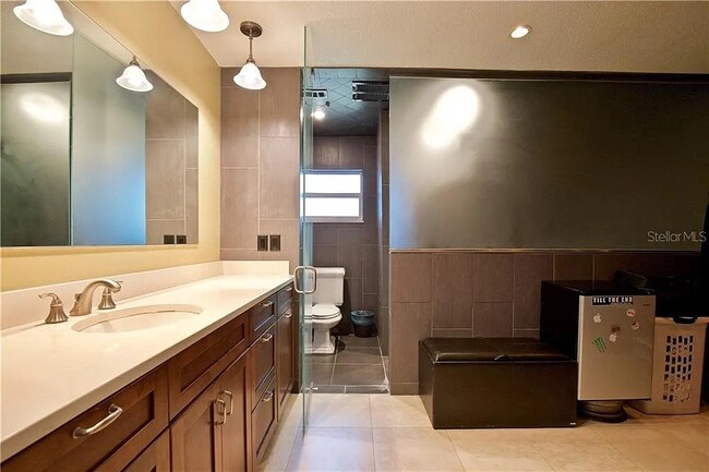Foto del edificio - 5413 Ardmore Dr