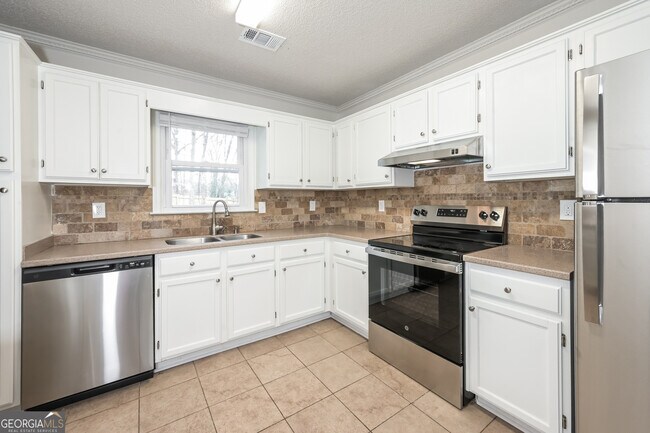 Foto del edificio - 2202 Independence Dr SW