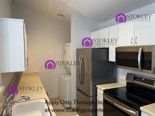 Foto del edificio - 1410 Bel Air Dr