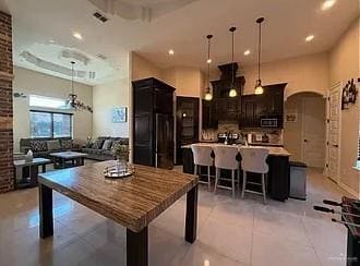 Building Photo - 10 Brightwood Ave