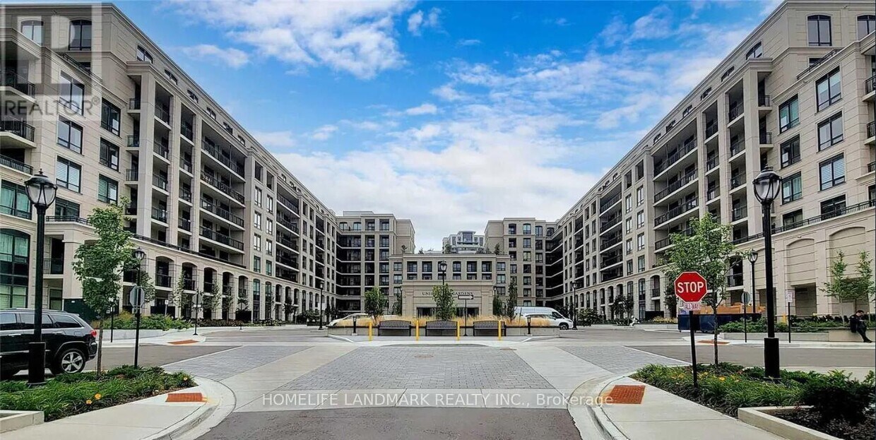 Photo principale - 268-8268 Buchanan Dr