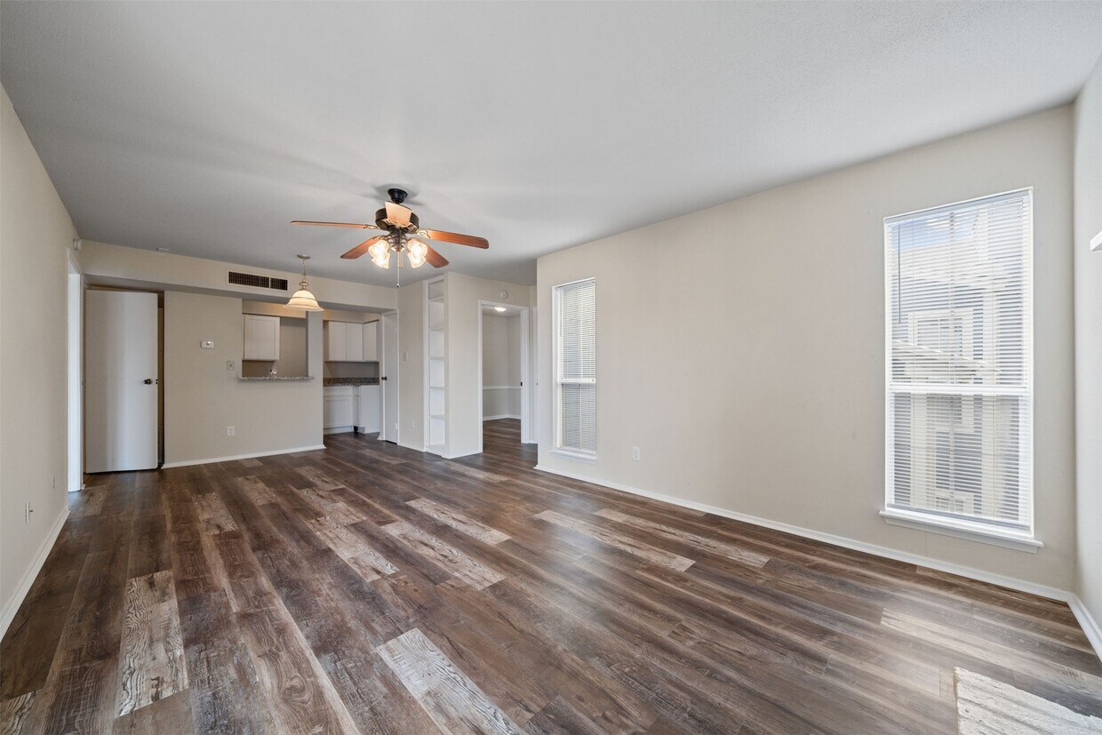 Foto principal - 18519 Egret Bay Blvd