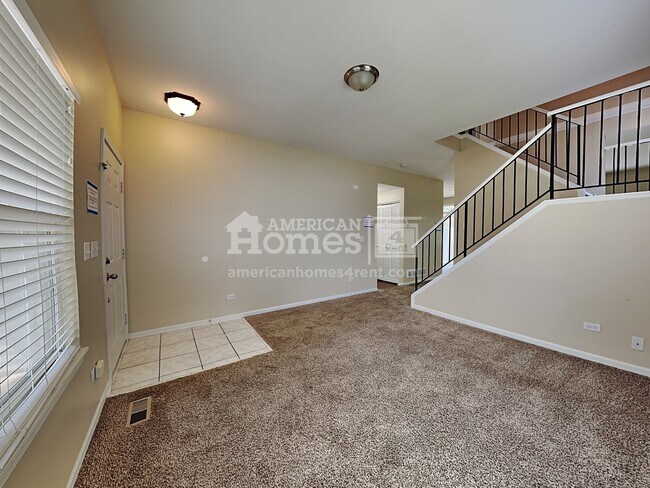 Building Photo - 2828 Sunvalley Drive