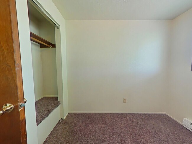 Foto del edificio - SPRING SPECIAL ~ $1110 OFF FIRST MONTH RENT