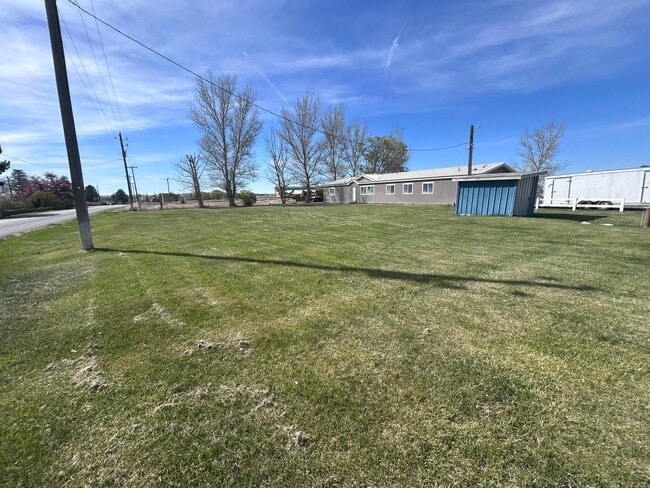 Building Photo - 3506 E 3100 Rd N