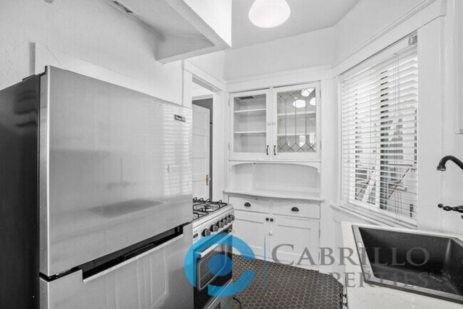 Foto del edificio - 401 E Juniper St