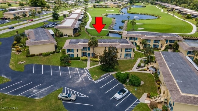 Building Photo - 96 Glades Blvd
