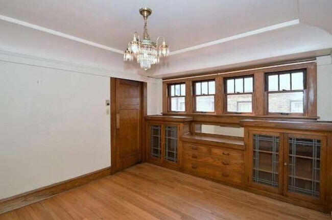 Foto del edificio - 2656 N 61st St