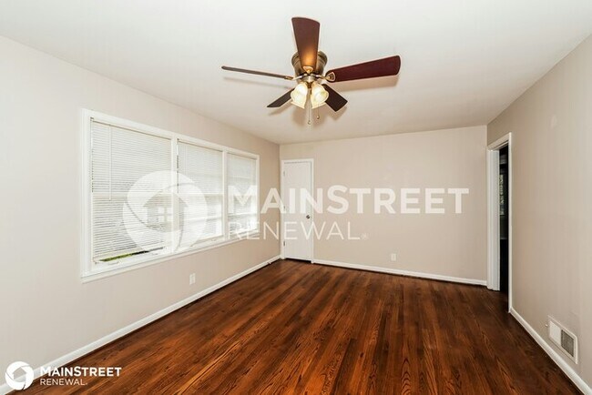 Foto del edificio - 2237 5TH ST NE, CENTER POINT, AL 35215