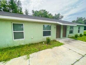 Building Photo - 106 Walnut Dr