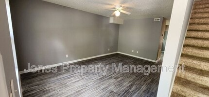 Building Photo - 316 N Key St