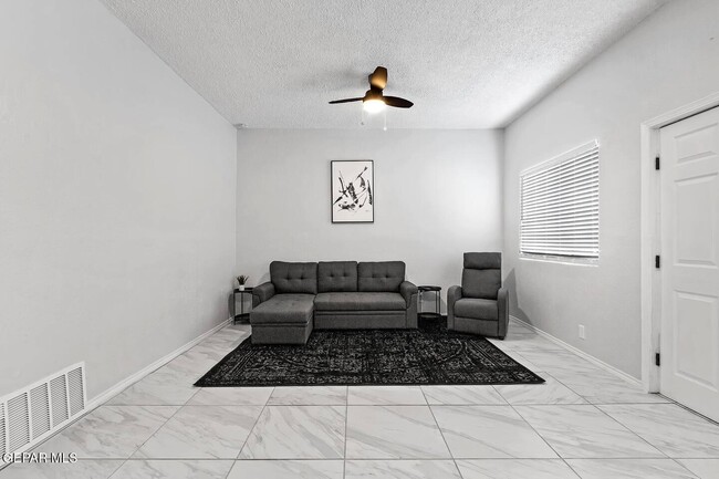 Building Photo - 4012 Tularosa Ave